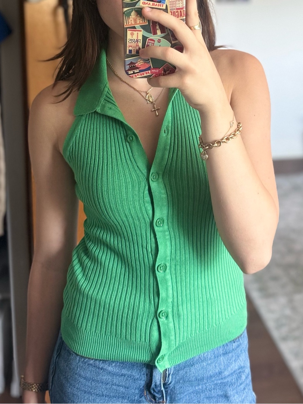 Guess Emerald Ribbed Sleeveless Button-Up Top